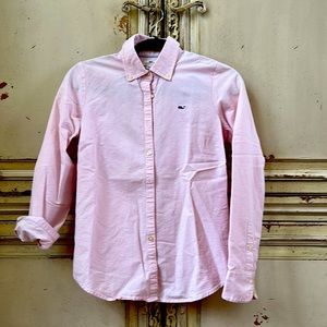 Like new. Pale pink. Slim fit back. So cute!